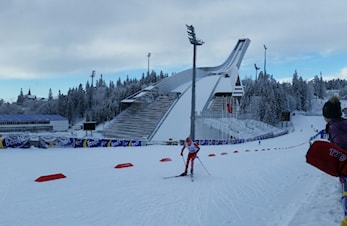 Isak, Henrik og Ranja med i Ungdommens Holmenkollrenn fristil del 21/2