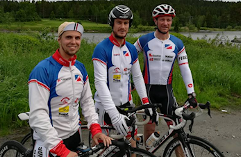 Raske ryttere på KM TEMPO
