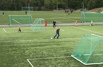 Fotball for gutter og jenter født 2011