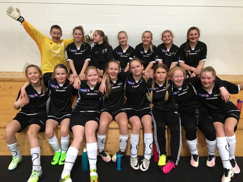 J13 har vært i Moelv på cup.