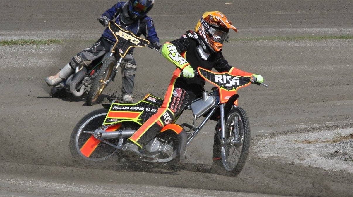 Trening Speedway 1 mai avlyst. Banen er pudding. Satser på tørk til uken.