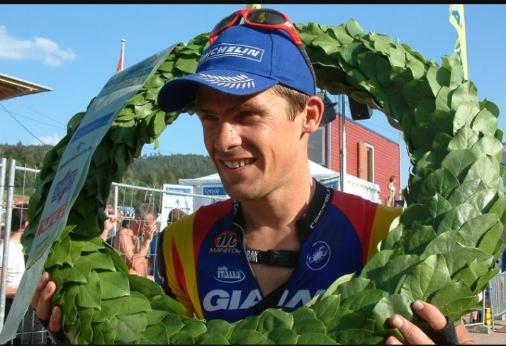 SPINNING GRUPPA ER 10 ÅR VI FEIRER MED FOREDRAG & SPINNINGTIMER!!!