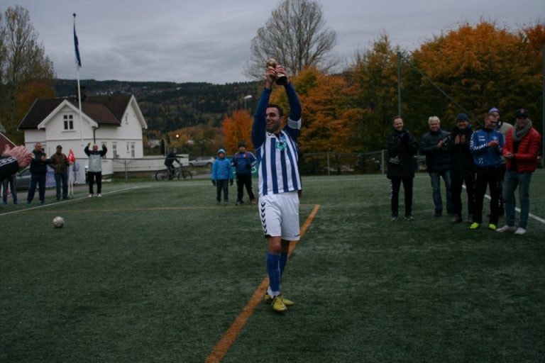 Følg Åssiden IF A-lag i fotball på facebook!