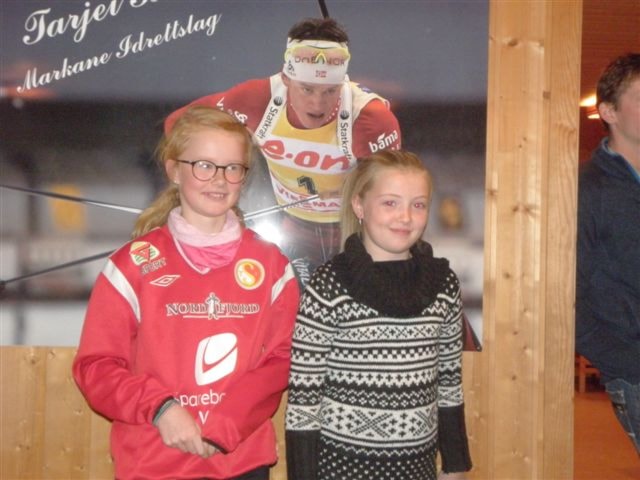 Liv Rigmor Netland og Kari Alsaker. Foto: Sigbjørn Kirkeeide