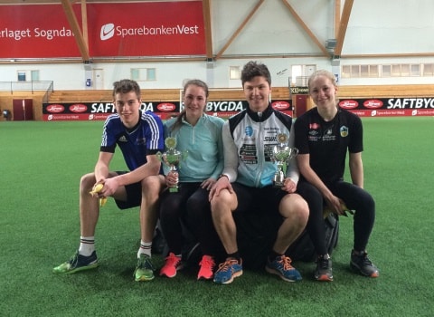Finalefeltet i basismeisterskap mellom dei vidaregåande skulane. Foto: Ole Karsten Birkeland