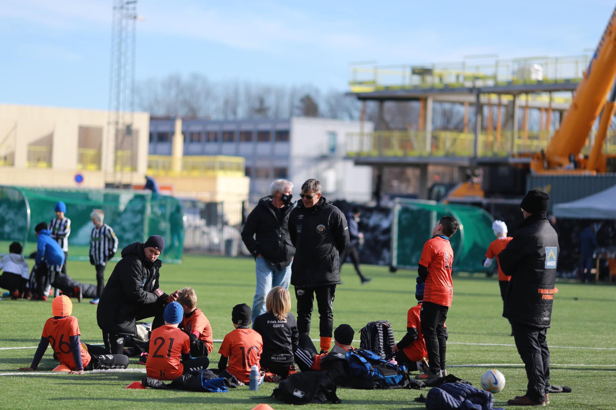 Interessert i en fulltidsstilling som trener i Frisk Fotball?