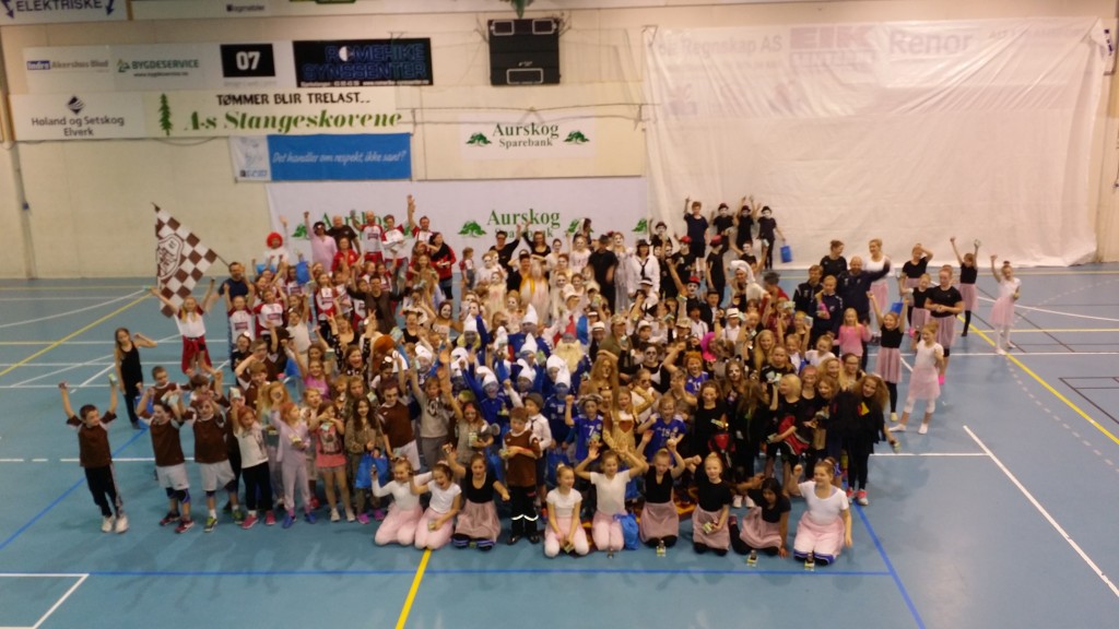 Nattcup i Aurskoghallen