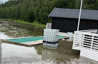 Avlysninger og utsettelser grunnet uværet "Hans"