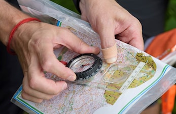 Bli sjef i skogen-lær orientering torsdag 11 april kl. 17.30 - 19.00 ved Nedeneshallen