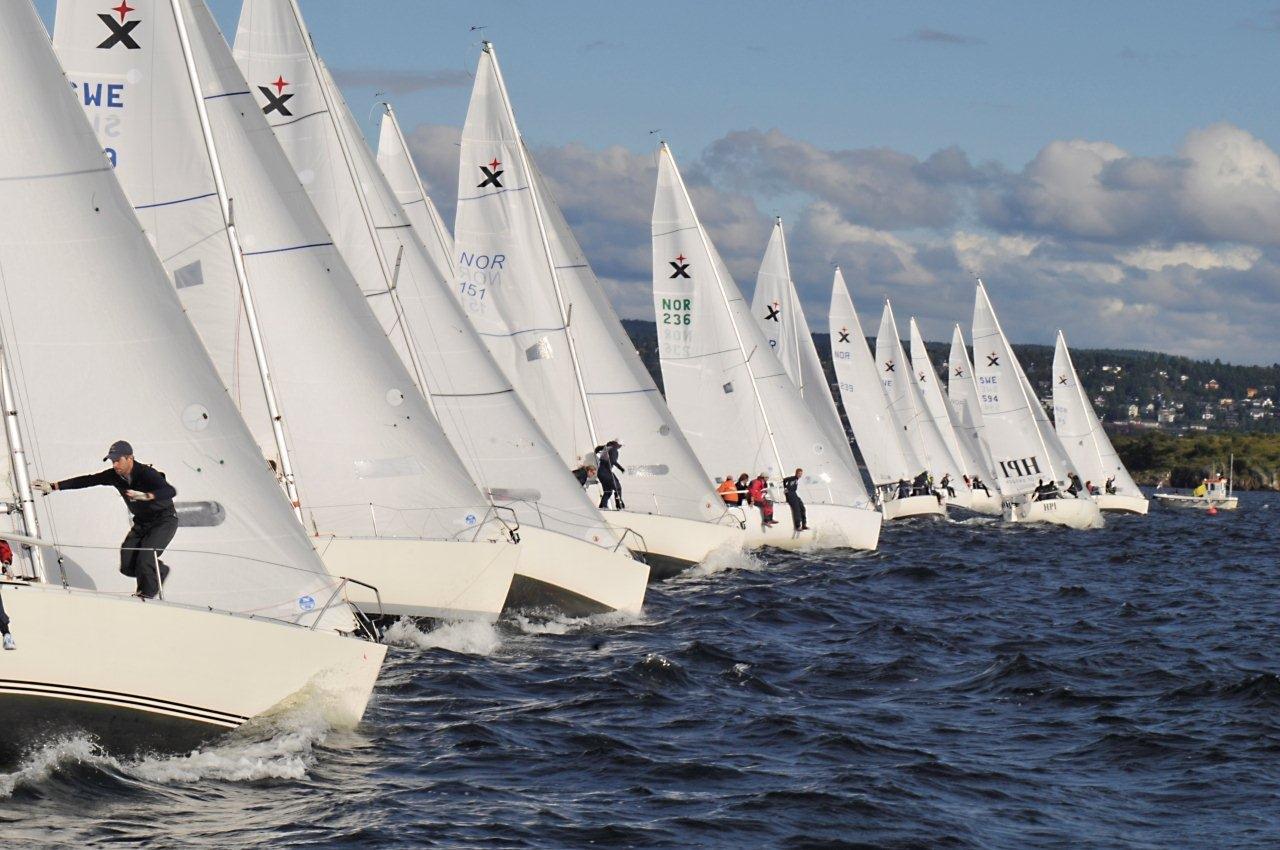 Hver tirsdag kl. 18:00 på våren og høsten. Meld deg på via linken i Manage2seil.