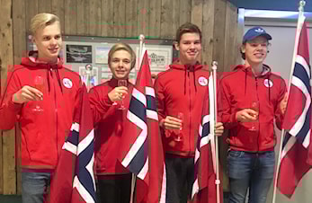 Knallsterk svømming av våre gutter i NM Jr/UM