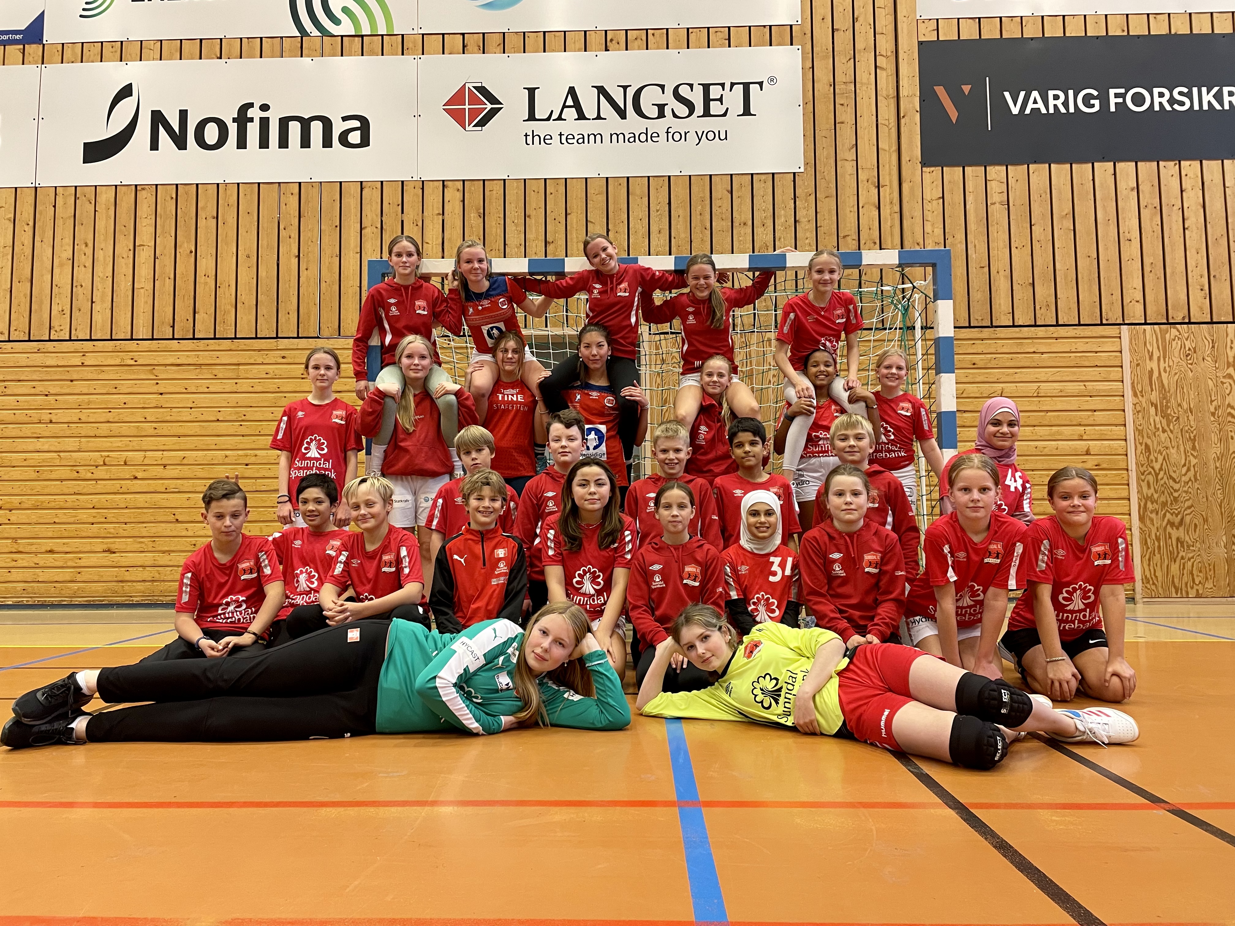 12-timers mot kreft - Sunndals lengste håndballkamp