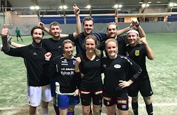 Bedriftsfotball i Sørlandshallen