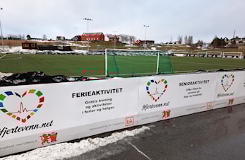 Nye arenaskilt med Hjertevenn
