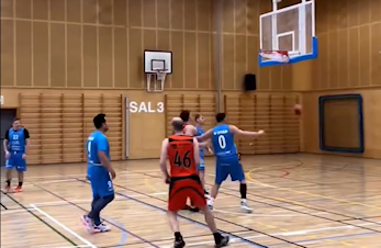 Utleira Basket senior med seier og tabelltopp.