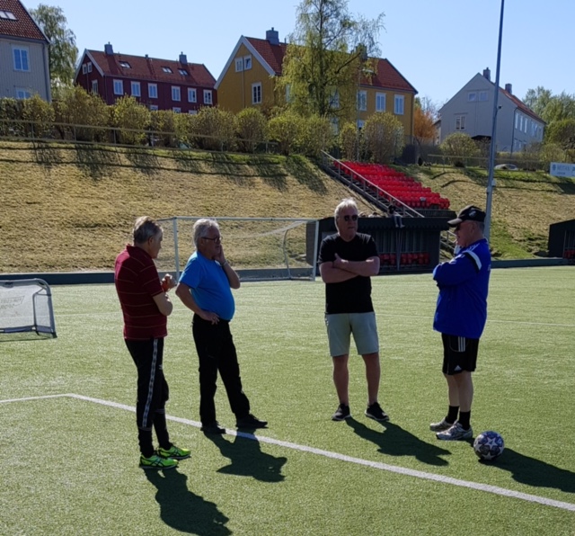 Referat fra gåfotballkamp 06.05.2024