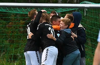 Fjorårets toppoppgjør på skarpmarka lørdag kl 1500