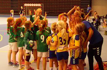 Har du en jente født i 2010 eller 2011 som gjerne vil prøve håndball?
