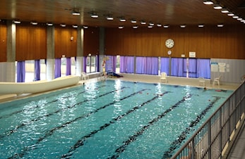 Sikkerhetskurs i Svømmehallen