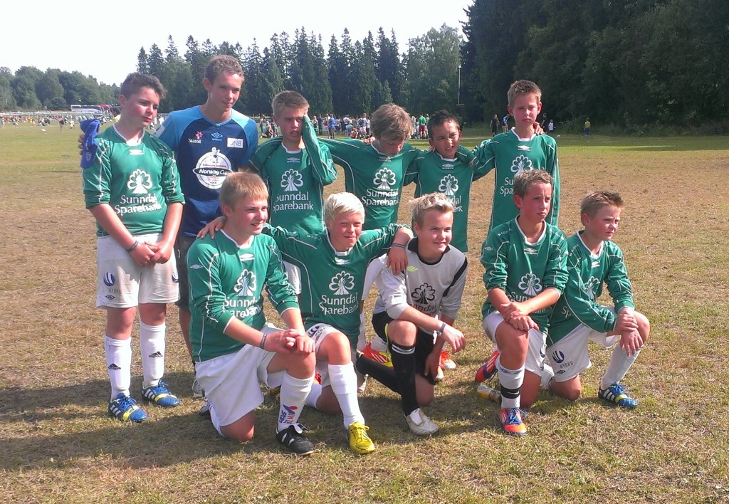 G13 helt til kvartfinale !