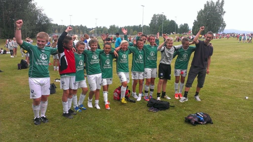 G13 helt til kvartfinale !