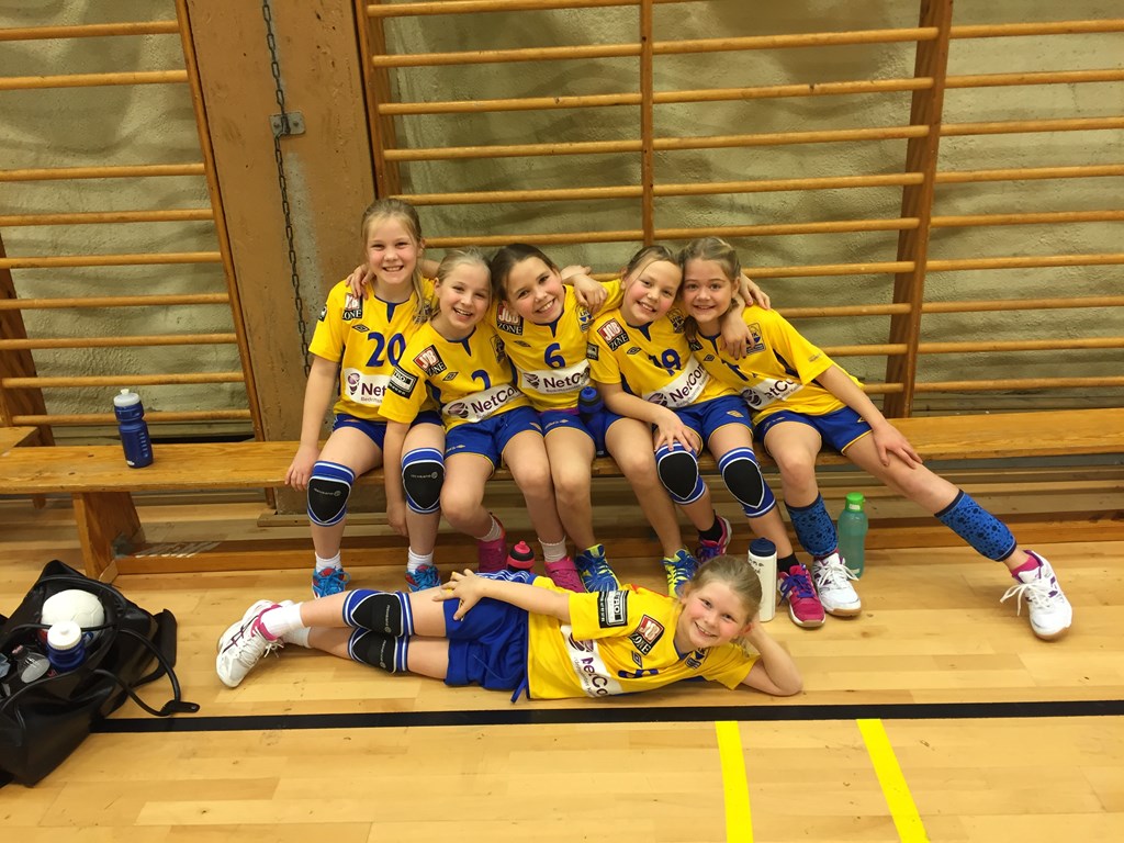 J2006 med nye jenter i Minirunden